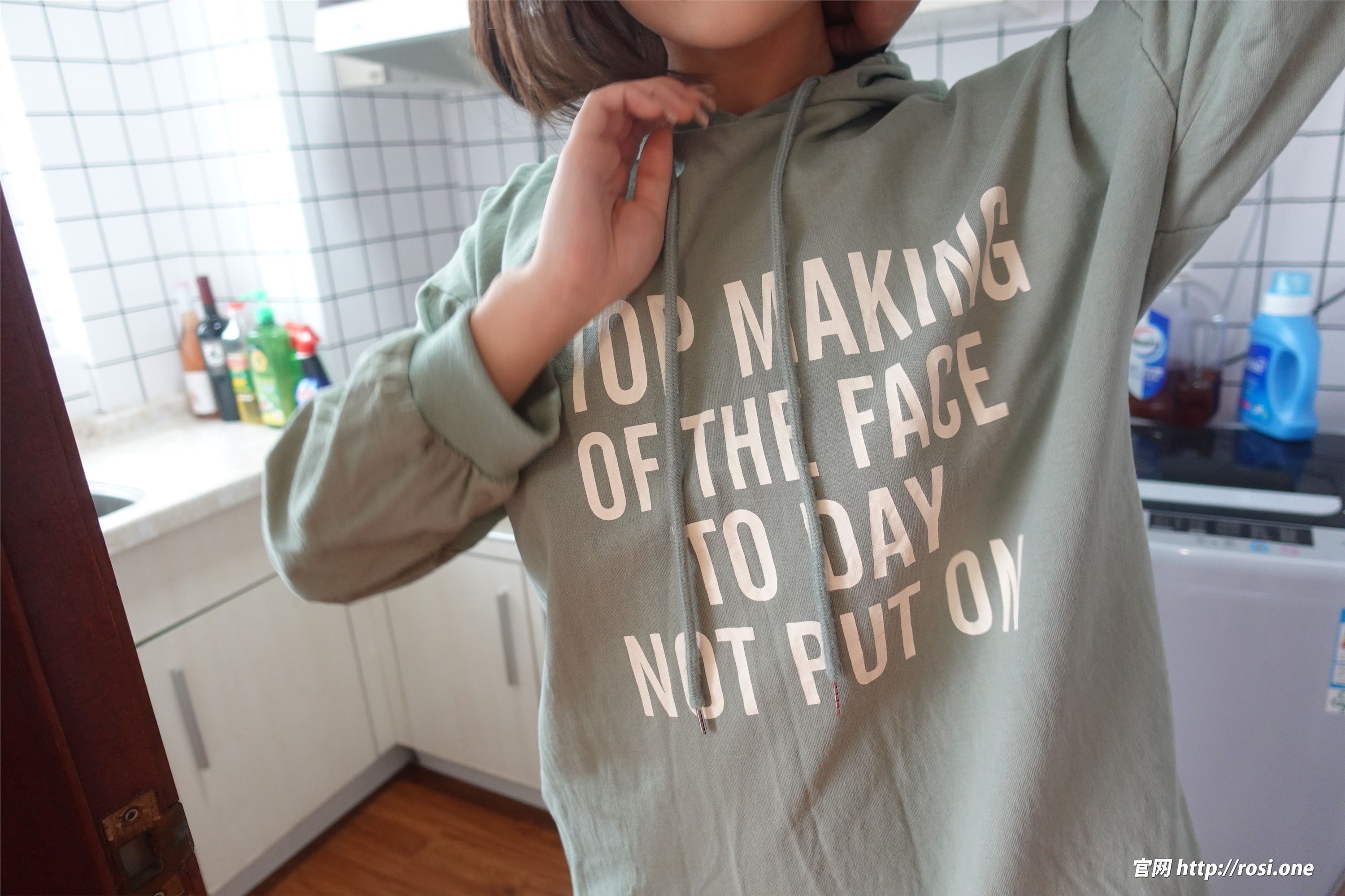 ROSI写真 2022.02.05 NO.3715